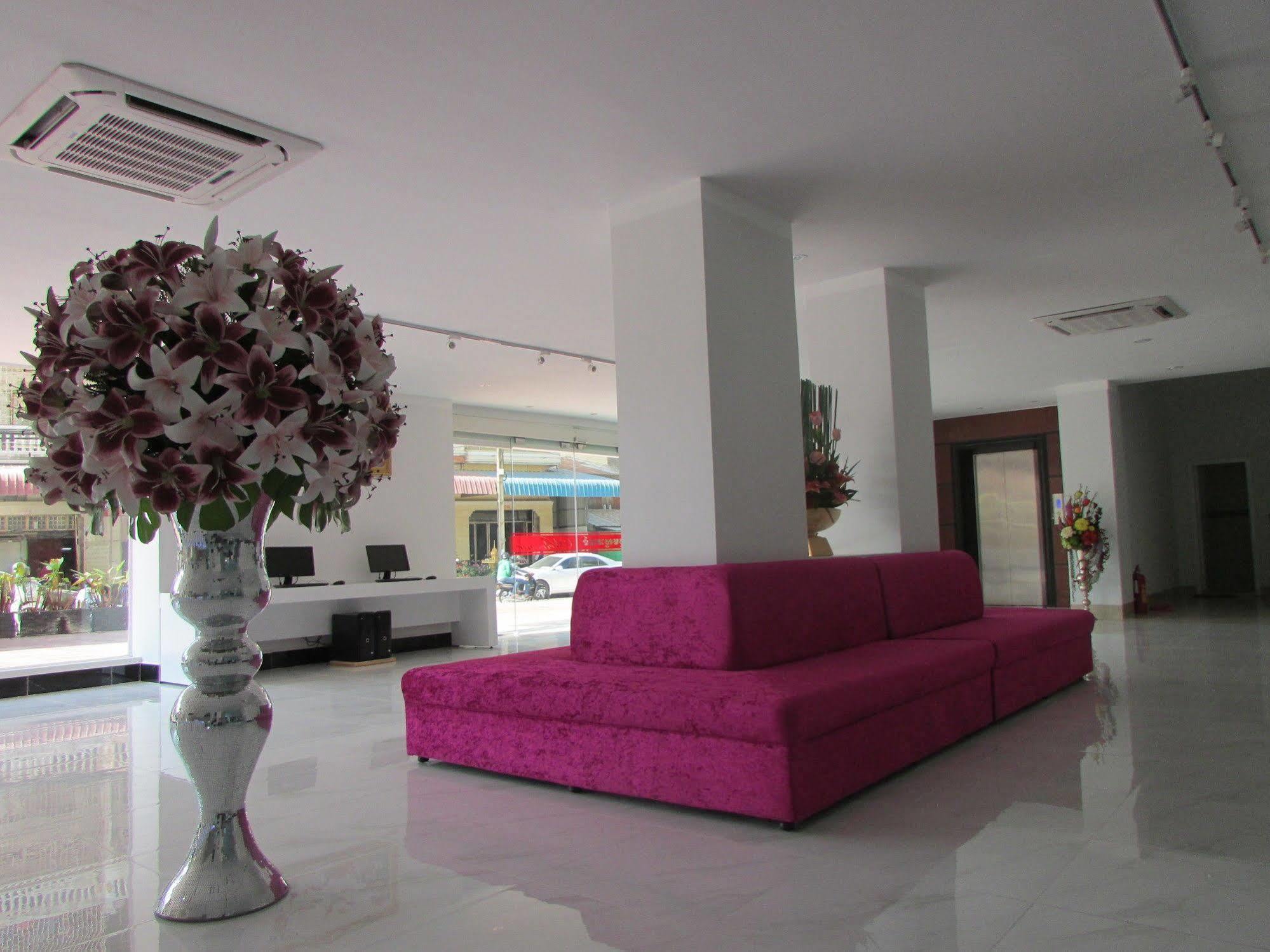 Sen Han Hotel Phnom Penh Luaran gambar