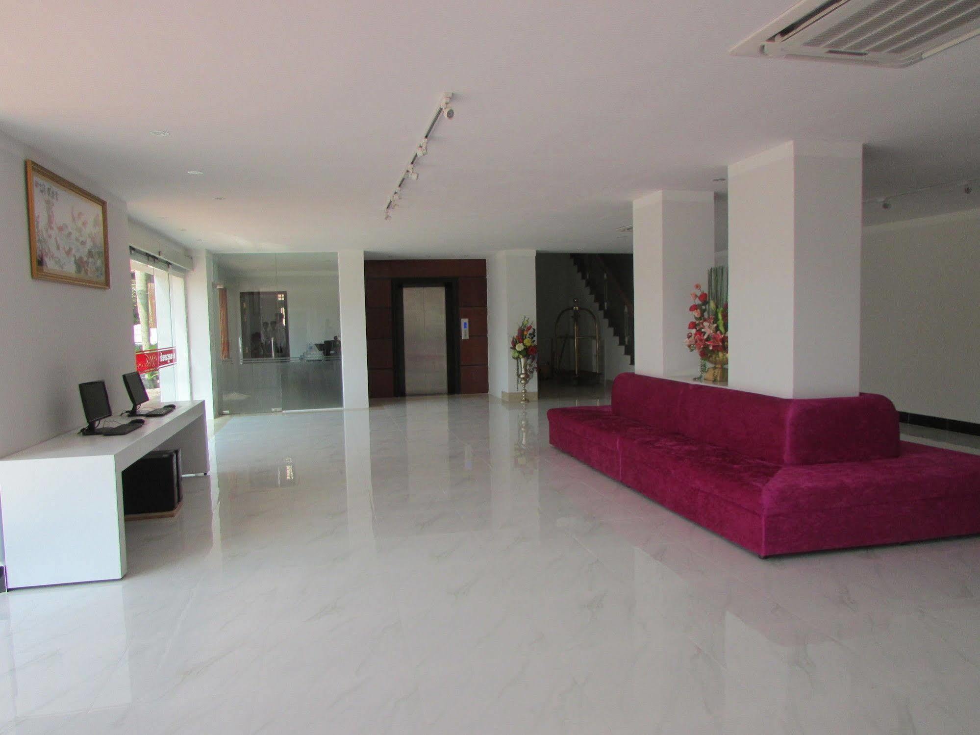 Sen Han Hotel Phnom Penh Luaran gambar
