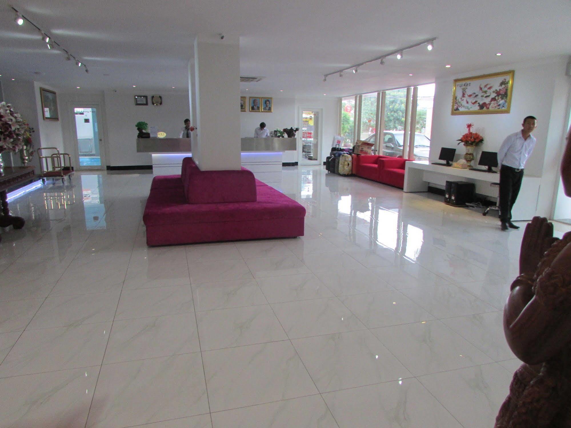 Sen Han Hotel Phnom Penh Luaran gambar