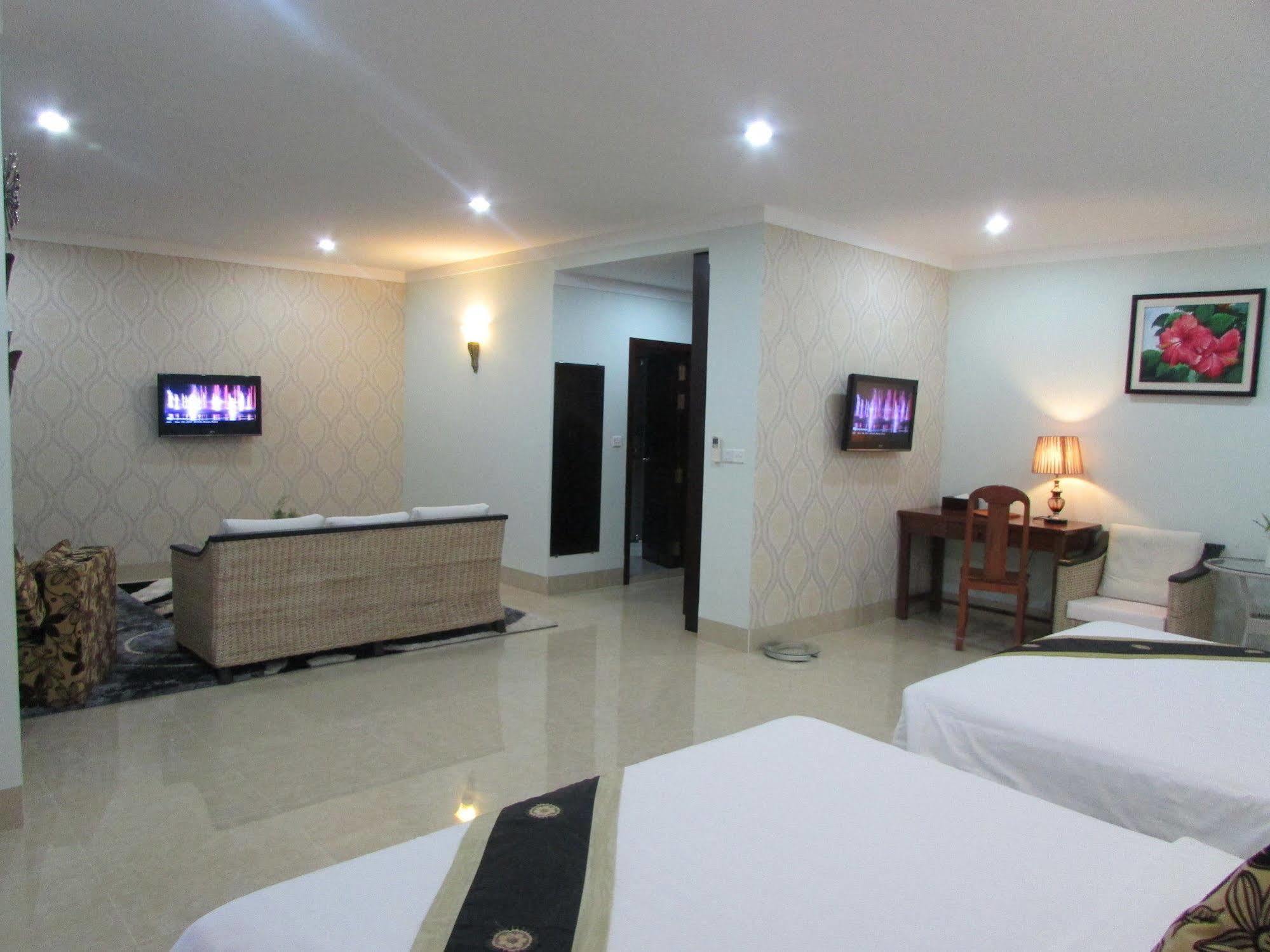 Sen Han Hotel Phnom Penh Luaran gambar