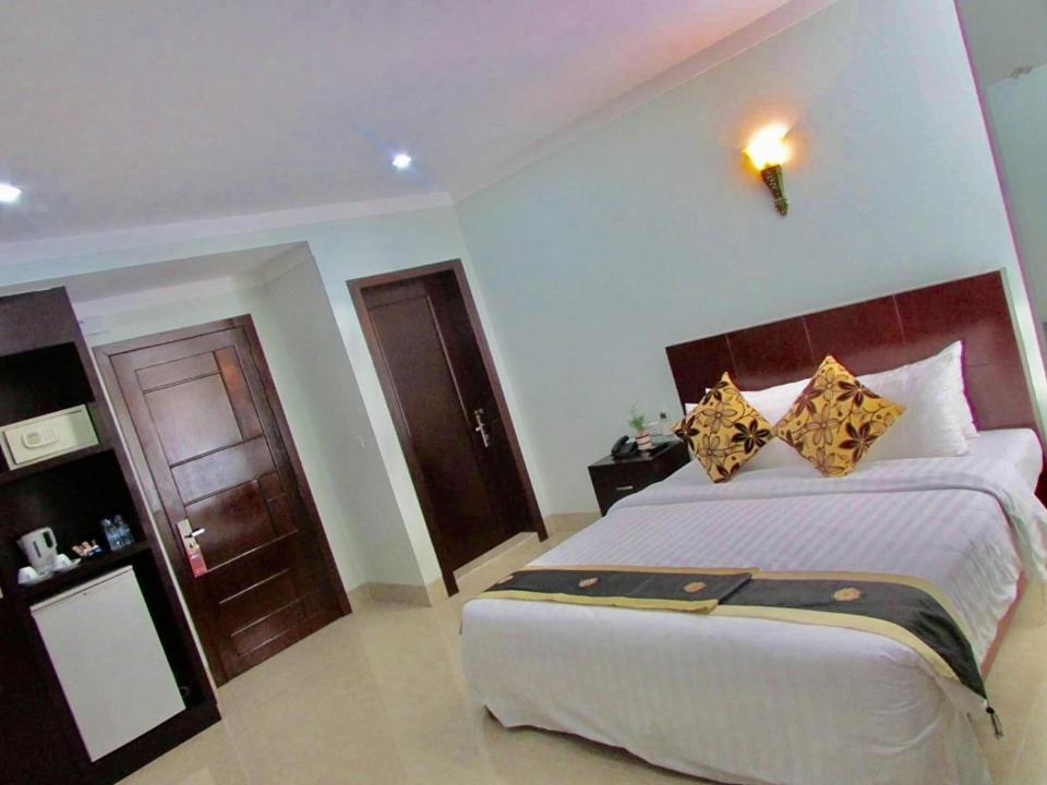 Sen Han Hotel Phnom Penh Luaran gambar